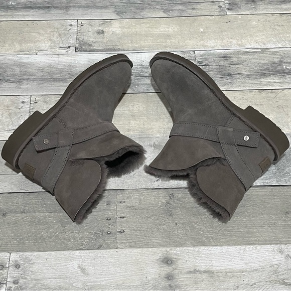 UGG Zariyah Boots Suede Shearling Ankle Booties - Charcoal Gray - Sz - 8.5 - Picture 5 of 10